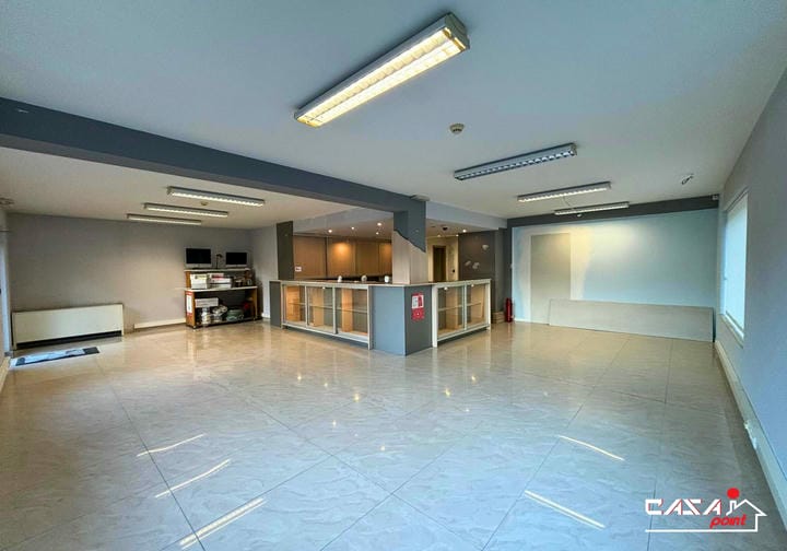 Surface commerciale à louer de +/- 80m² proche du centre de Tubize - Photo 3