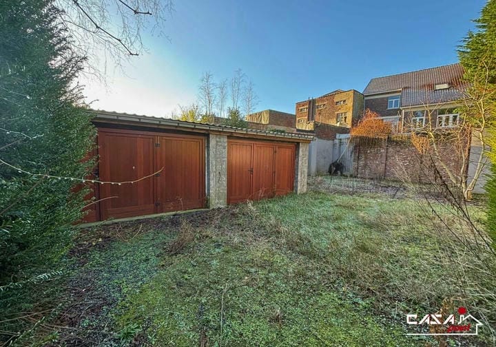 Villa sur un terrain de 38 ares  - Photo 10