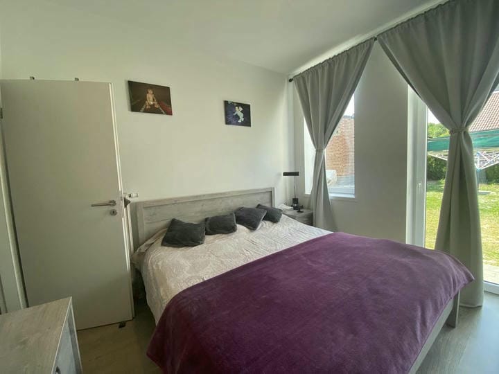 Appartement rez-de-chaussée avec jardin  - Photo 5