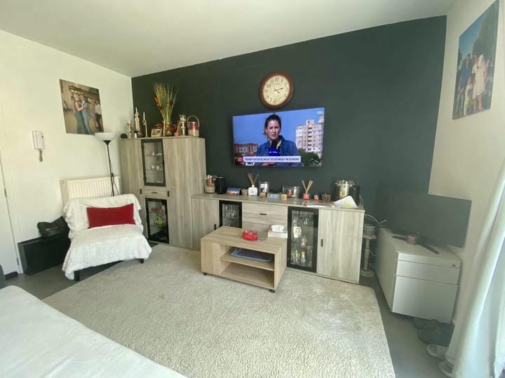 Appartement rez-de-chaussée avec jardin  - Photo 3