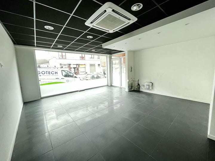 Commerce dans le centre de Tubize 