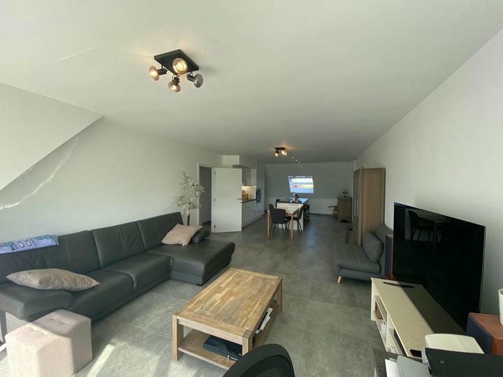 Superbe appartement 2 chambres avec grand séjour - Photo 4