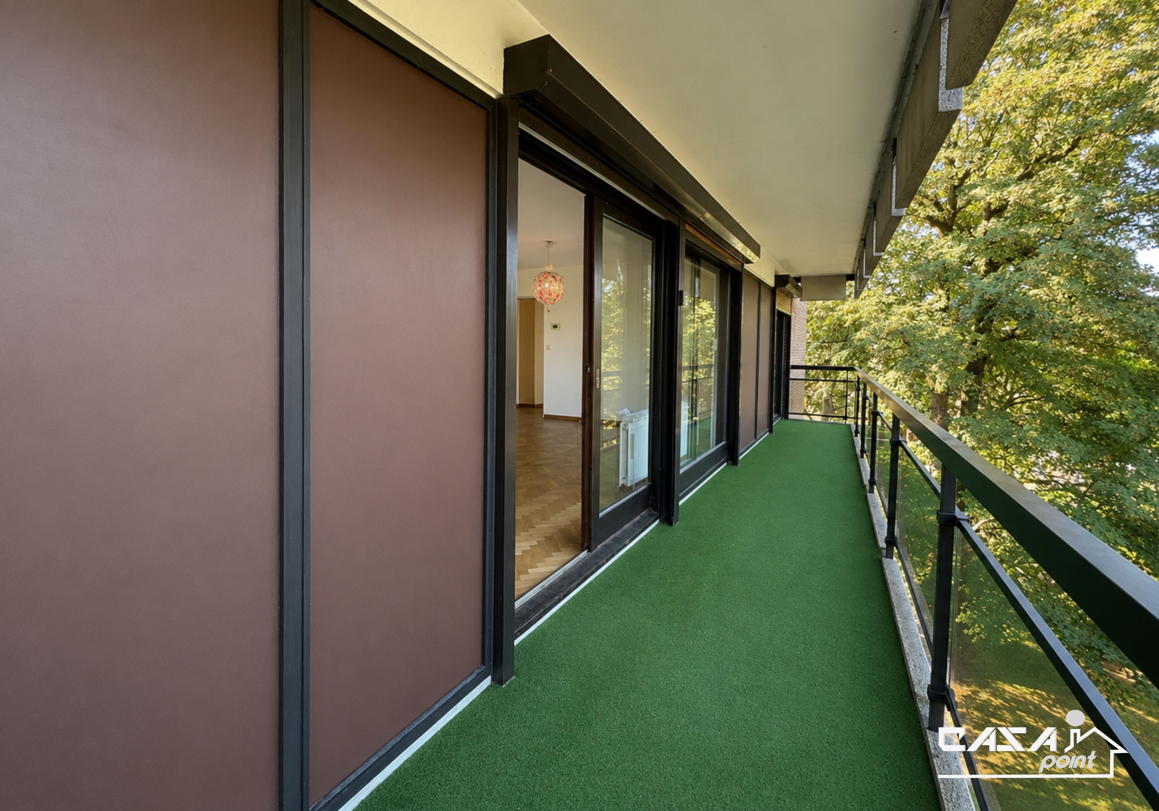 Appartement 3 chambres avec double terrasse avec possibilité d'acquérir un garage - Photo 3